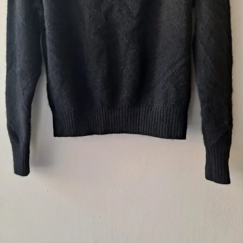 Quince 100% Yak Wool Turtleneck Sweater Long Sleeve Pullover Black Womens Size M